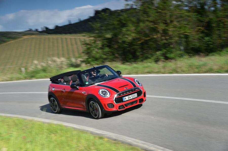  Mini Cooper S JCW Cabrio 2016 года  (фото 82 из 104)